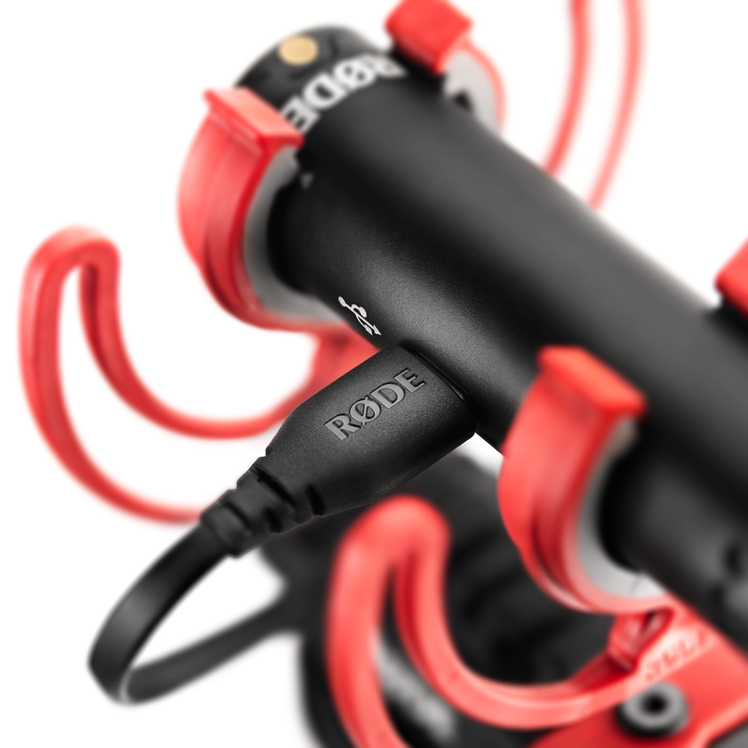 Close-up of VideoMic GO II with USB cable connected