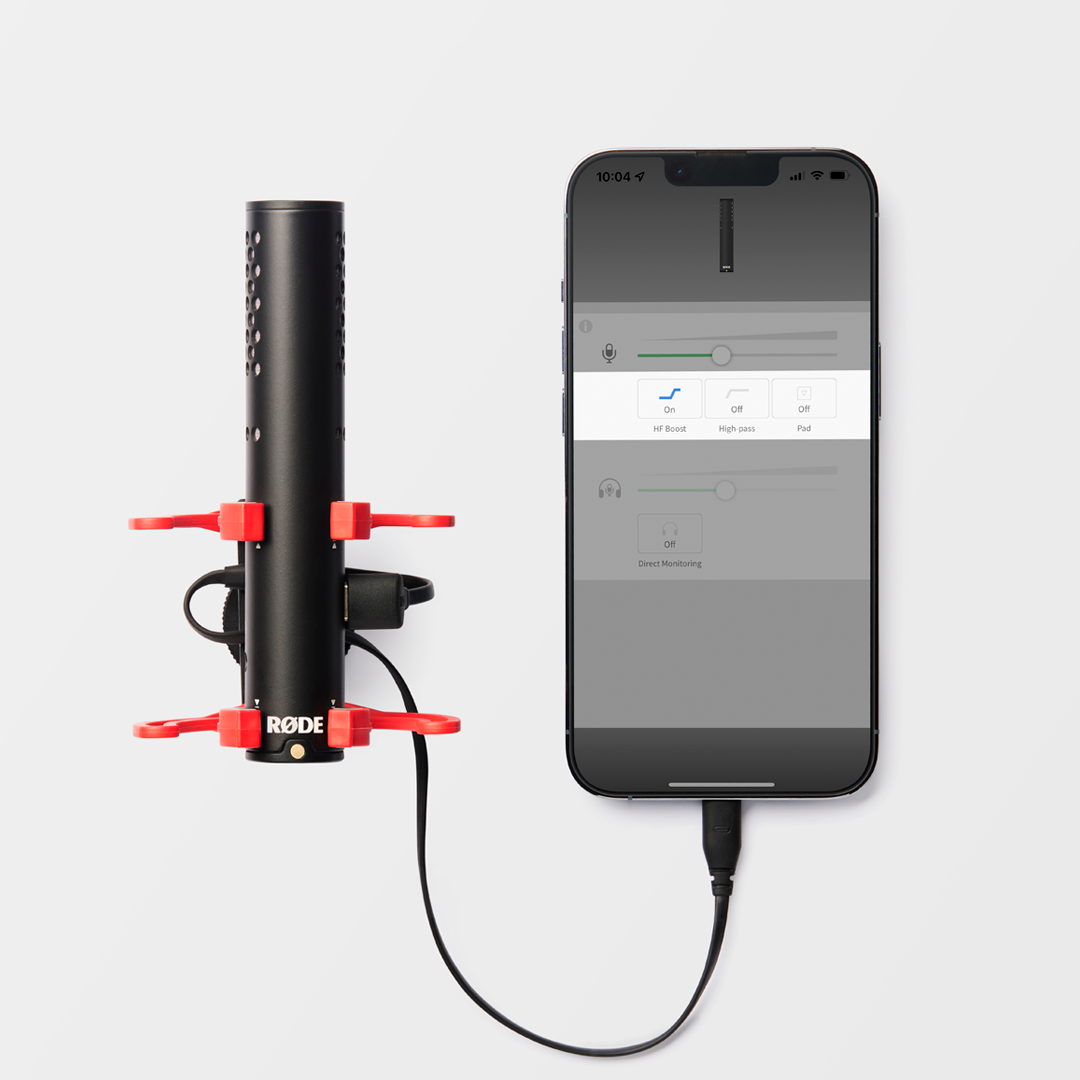 VideoMic GO II connected to mobile phone showing RØDE Central Mobile