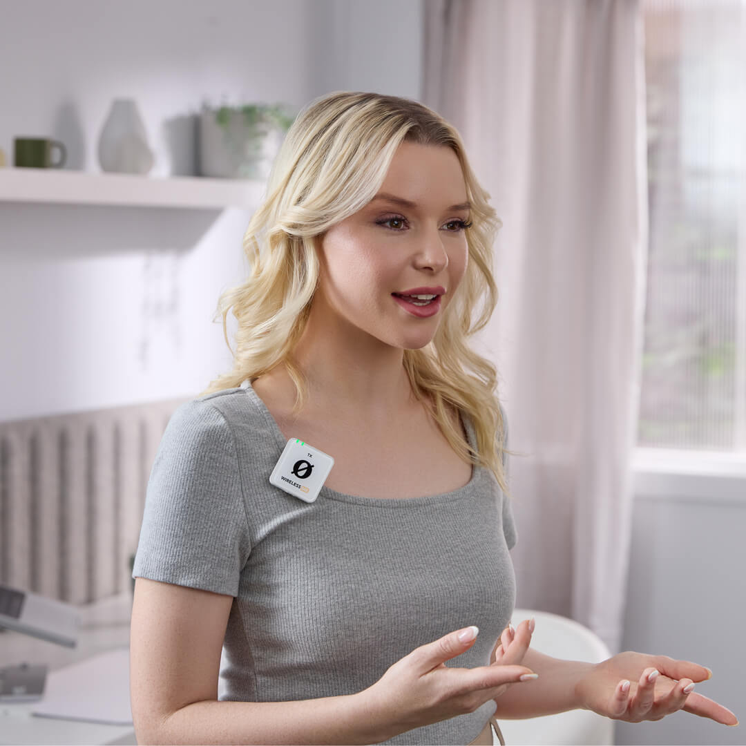 Person presenting with Wireless ME Dual (White)